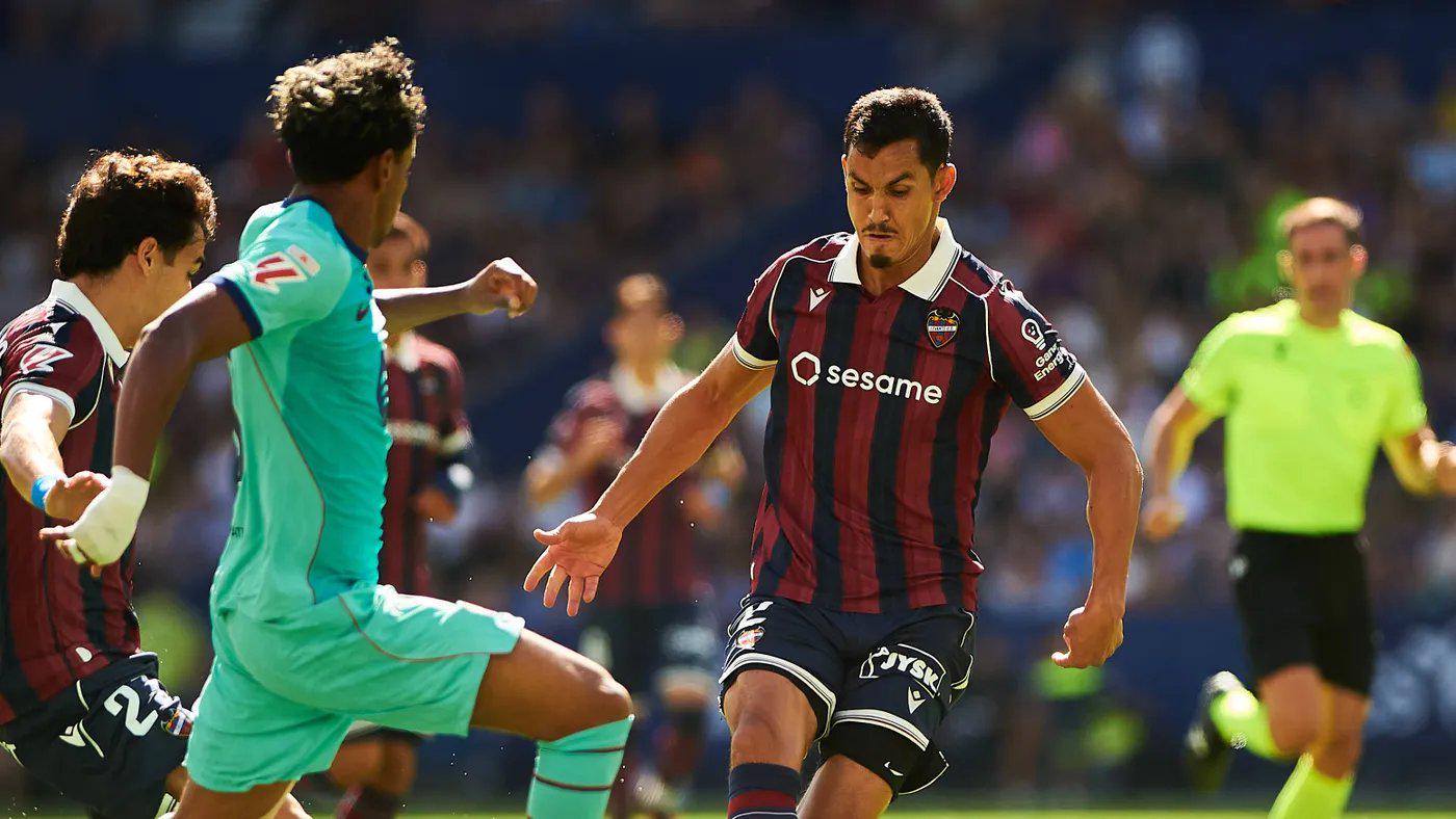 Góc Nhìn OK8386: Chuyên gia phân tích trọng tài: Quả phạt đền Barca đượ